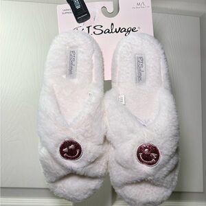 Ladies slippers